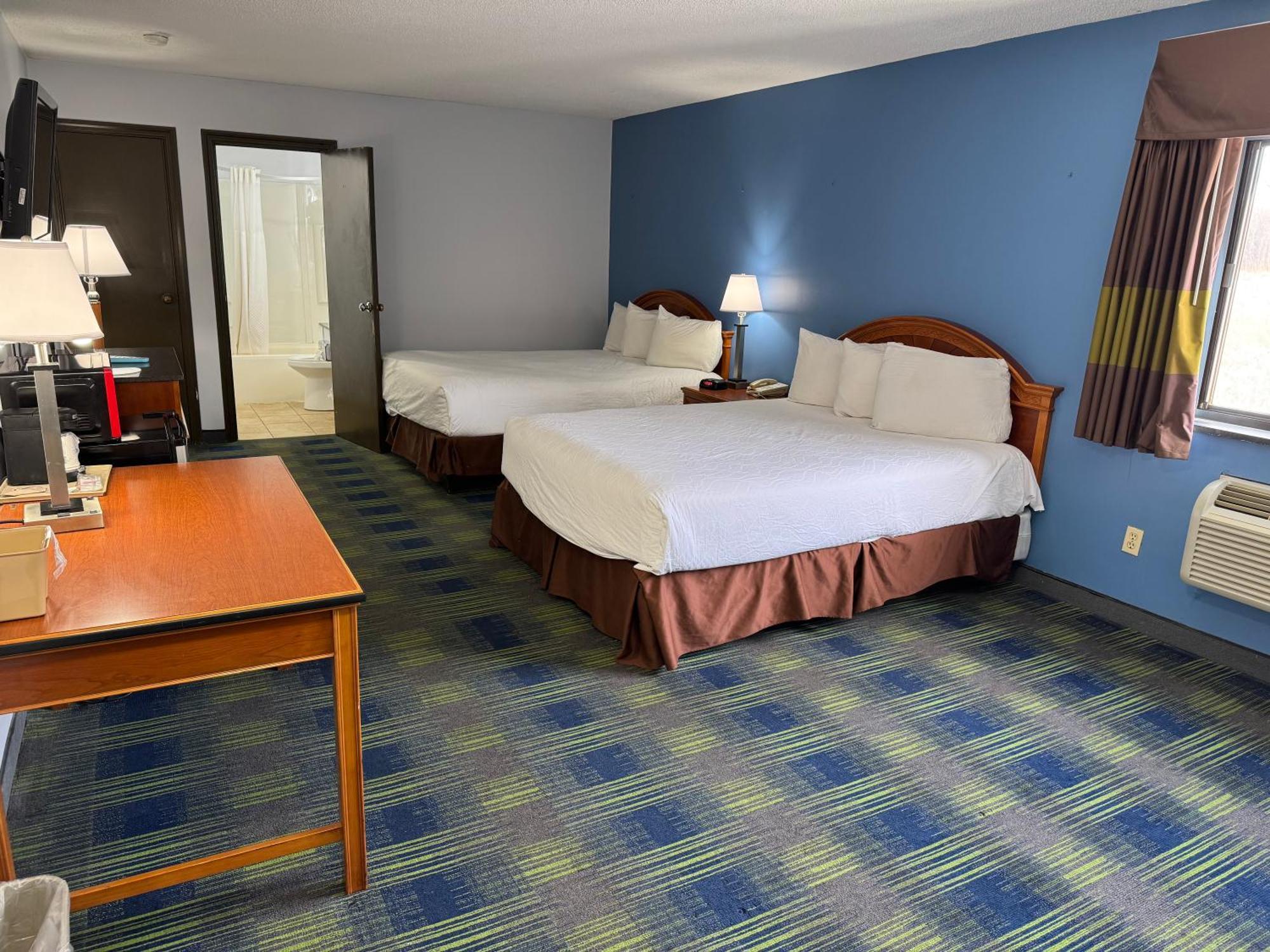 South Ridge Inn North Ridgeville エクステリア 写真